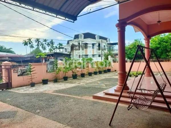 image RUMAH MEWAH 6KT DI MEDAN SELAYANG (4)