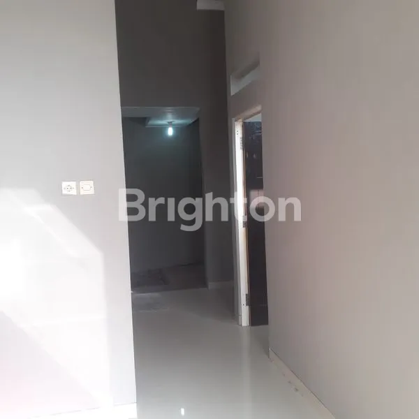 image DIJUAL RUMAH AREA BURING SIAP HUNI DEKAT AREA GOR AREA BLOCK OFFICE DI KOTA MALANG (5)