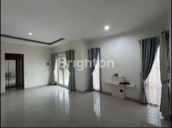 image RUMH SEMI FURNISH DI DELATINOS BSD TANGERANG SELATAN (7)