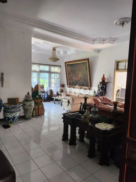 image RUMAH SIAP HUNI DHARMAHUSADA INDAH, SURABAYA TIMUR. COCOK UNTU HUNIAN MAUPUN KANTOR. DEKAT RAYA DHARMAHUSADA - KERTAJAYA INDAH - MANYAR KERTOARJO - GALAXY MALL - KAMPUS UNAIR - MERR DHARMAHUSADA, DLL. (3)