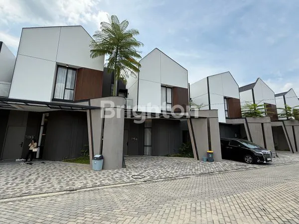 image RUMAH ASRI  DENGAN VIEW CANTIK DI RUMBAI  (1)