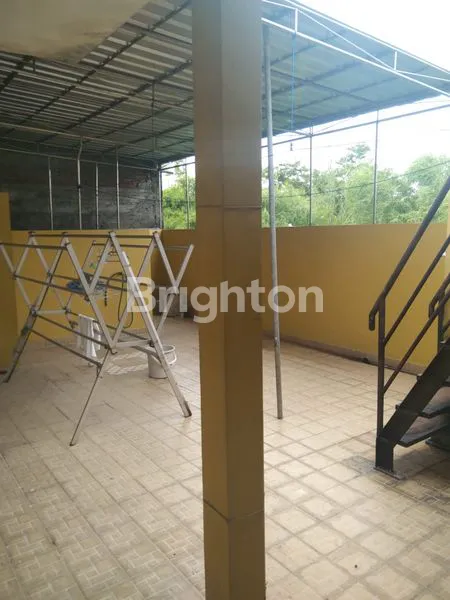 image RUMAH 2 LANTAI  6 KT DI KEBONSARI SURABAYA (5)