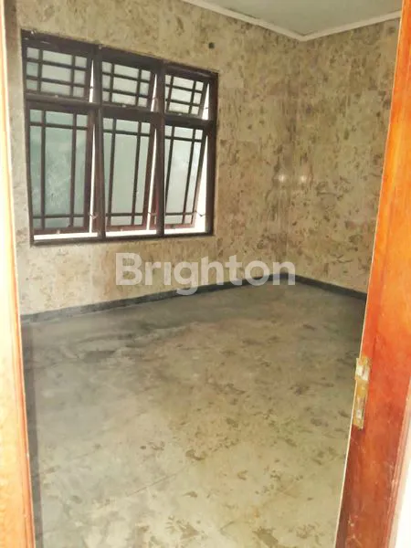 image RUMAH HOOK MEWAH LT 600 M2 DI PERMATA GATSU, DENPASAR, BALI | LOKASI STRATEGIS DEKAT PUSAT KOTA DAN TEMPAT WISATA (5)