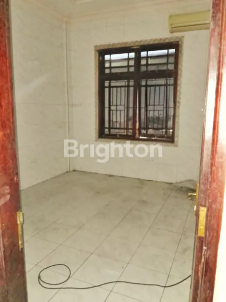 image RUMAH HOOK MEWAH LT 600 M2 DI PERMATA GATSU, DENPASAR, BALI | LOKASI STRATEGIS DEKAT PUSAT KOTA DAN TEMPAT WISATA (7)