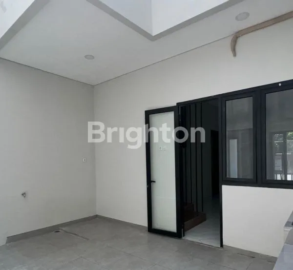 image RUMAH BARU KUTISARI INDAH UTARA (3)