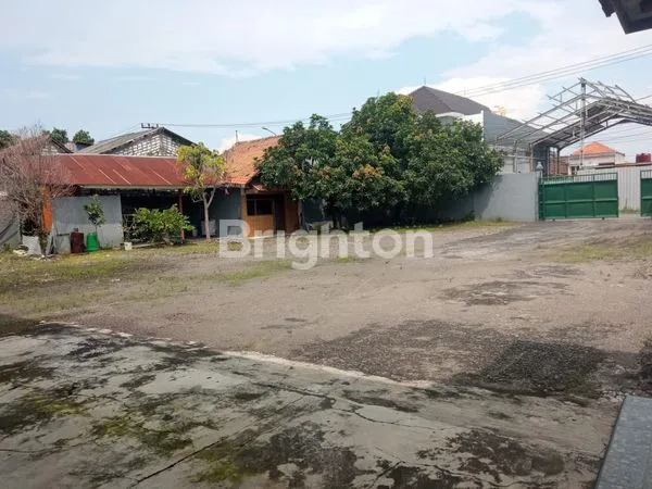 image GUDANG TANAH AREA MANYAR GRESIK (1)