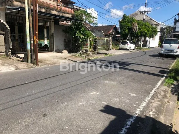 image DISEWAKAN RUMAH 2 LANTAI DAERAH DALUNG DENGAN LOKASI STRATEGIS. (4)