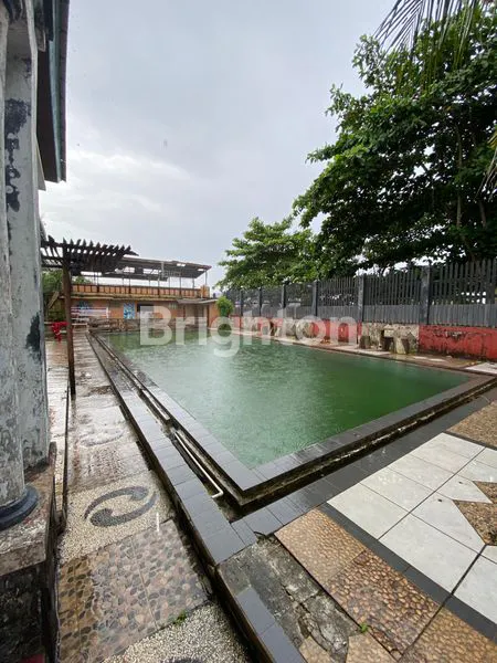 image DIJUAL RUMAH MEWAH TEPI PANTAI-MANGGAR BARU BALIKPAPAN TIMUR (3)