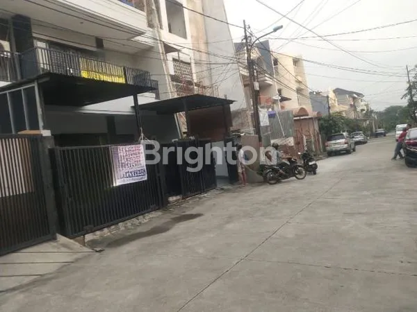 image RUMAH GADING ELOK 2 LANTAI SIAP HUNI (2)