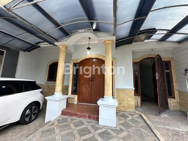 RUMAH SIAP HUNI DI GRAHA RAYA BINTARO TANGERANG SELATAN