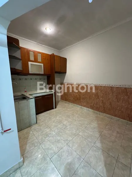 image RUMAH SIAP HUNI DI GRAHA RAYA BINTARO TANGERANG SELATAN (5)