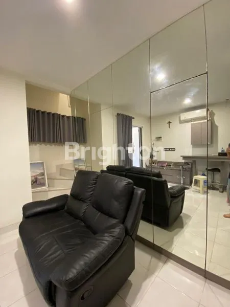 image RUMAH MINIMALIS CLUSTER MARTINEZ SEMI FURNISHED SIAP HUNI (2)