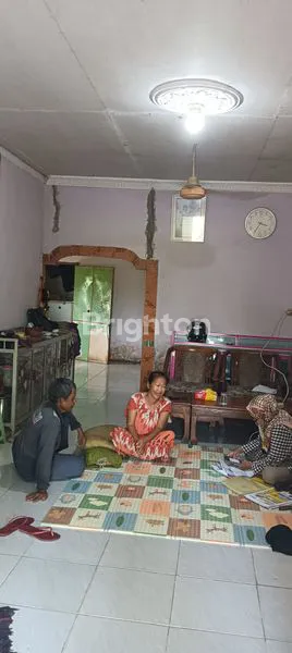 image RUMAH STRATEGIS DEPAN KANTOR BUPATI (5)