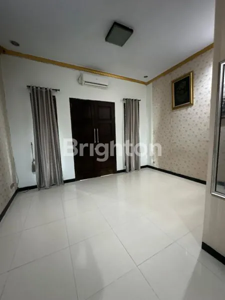 image RUMAH SIAP HUNI DI KEBON JERUK JAKARTA BARAT (6)