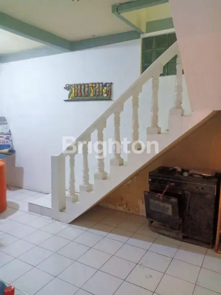 image DIJUAL CEPAT RUMAH KAMPUNG MELAYU (2)