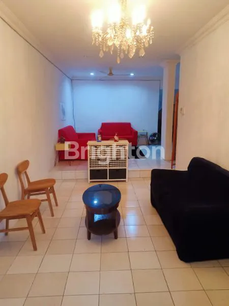 image DIJUAL CEPAT RUMAH KAMPUNG MELAYU (3)