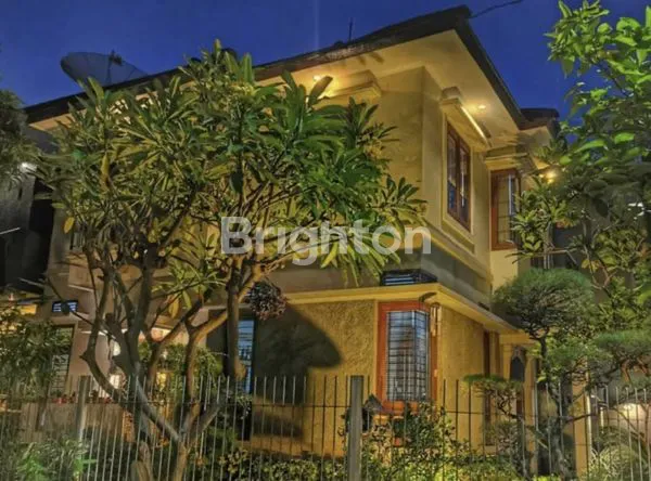 image DIJUAL RUMAH TROPICAL 2LANTAI DI KELAPA GADING (7)