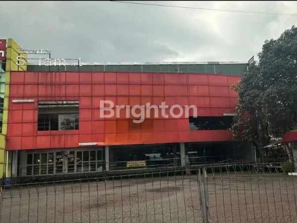 image BANGUNAN MULTIFUNGSI EKS SUPERMARKET, SIAP PAKAI (2)