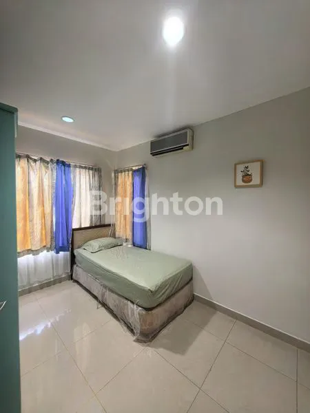 image RUMAH FULL FURNISH DI  LIPPO KARAWACI TANGERANG   (7)