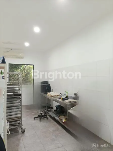 image DIJUAL CEPAT EX RUMAH PRODUKSI ROTI, 2 LANTAI DI JALAN SINGOSARI SEMARANG (7)
