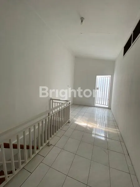 image RUMAH 2 LTN SIAP HUNI LT 120 DI KRAMAT JATI (8)