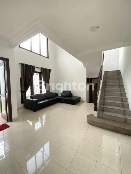 image RUMAH WISATA BUKIT MAS SIAP HUNI ADA TAMAN DEPAN DAN TAMAN BELAKANG (1)