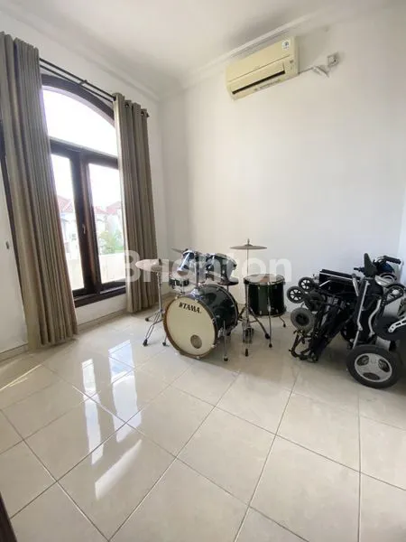 image RUMAH WISATA BUKIT MAS SIAP HUNI ADA TAMAN DEPAN DAN TAMAN BELAKANG (5)