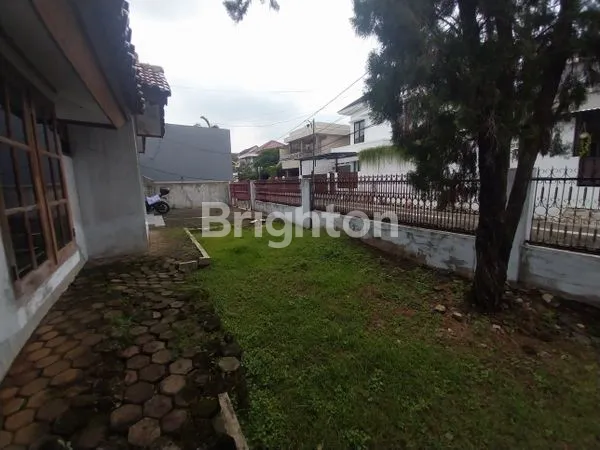 image RUMAH DI UTAN KAYU SELATAN MATRAMAN JAKARTA TIMUR (7)