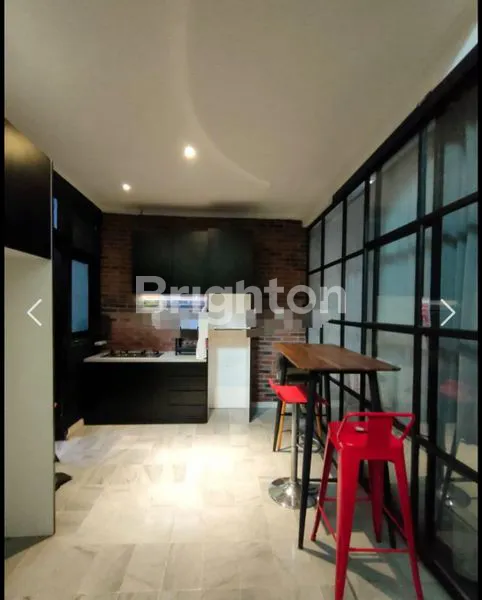 image RUMAH LUAS MURAH DI DEKAT LEBAK BULUS JAKSEL (6)