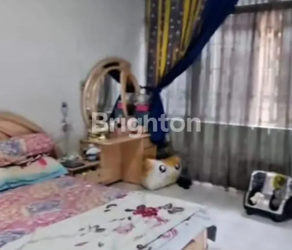 image RUMAH 3 TINGKAT DI MEDAN TIMUR  – SIAP HUNI, HARGA TERJANGKAU!\\N (2)