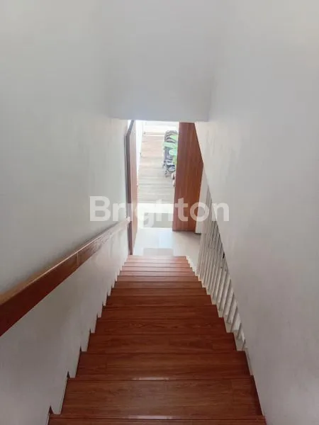 image RUMAH BAGUS SIAP HUNI DI CISARANTEN KULON ARCAMANIK BANDUNG (6)