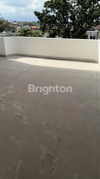 image RUKO SUPER STRATEGIS 3 LANTAI + BASEMENT DI BY PASS TABANAN (JALAN IR. SOEKARNO) (7)