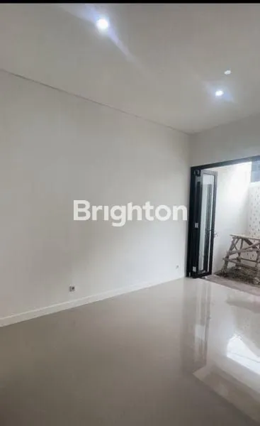 image RUMAH 2 LANTAI DI PAMULANG (2)