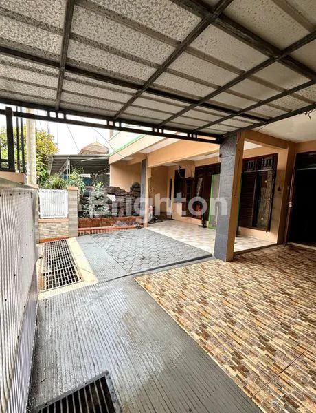 image DIJUAL RUMAH 2 LANTAI FURNISHED DI KAYURINGIN, BEKASI SELATAN (1)