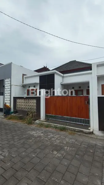 image RUMAH 1 LANTAI NON FURNISHED DALAM CLUSTER PERUMAHAN LOKASI TENANG AMAN DAN NYAMAN DITENGAH KOTA DENPASAR DIAREA RENON (2)