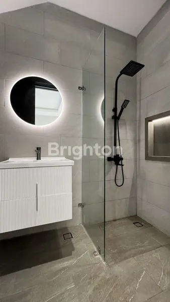 image RUMAH BARU 4KT DI VANYA PARK BSD, FULL RENOVASI (5)