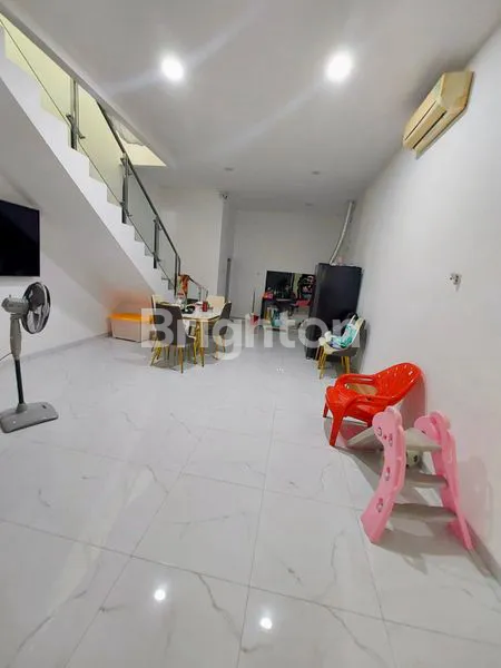image RUMAH BAGUS 3LT 4KT 75M² DI TELUKGONG (6)