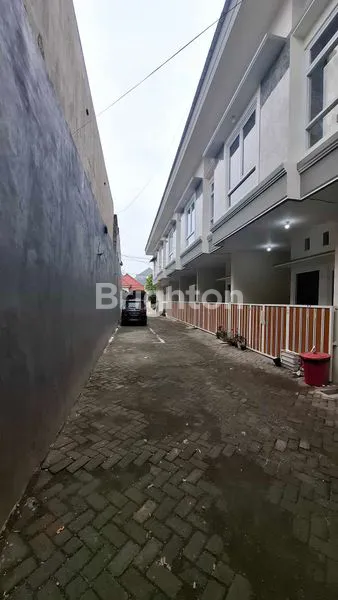 image PLOSO TIMUR RUMAH BARU BEBAS BANJIR 2 MENIT SAJA KE KAMPUS WM (3)