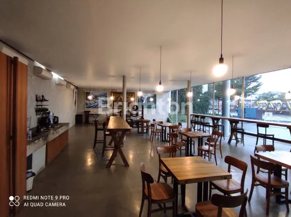 image KANTOR DAN TANAH DI KAWASAN BANDARA SOEKARNO HATTA TANGERANG (1)