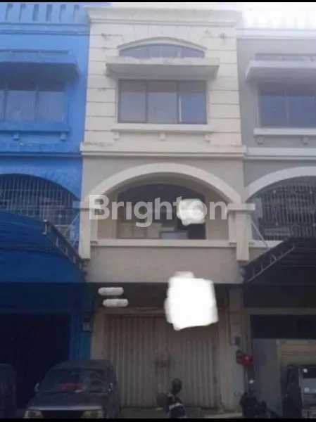 image RUKO 3.5 LANTAI STRATEGIS DI PANJI MAKMUR (1)