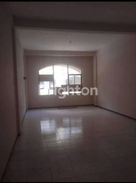 image RUKO 3.5 LANTAI STRATEGIS DI PANJI MAKMUR (2)