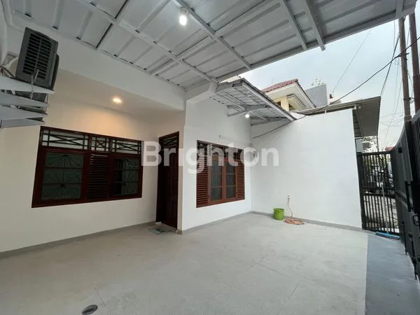 image RUMAH MINIMALIS DI PONDOK BAMBU (2)