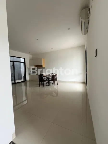 image RUMAH MEWAH 2 LANTAI DI CLUSTER EKSKLUSIF GALAXY BEKASI — DEKAT TOL, MALL & SEKOLAH, HARGA PROMO RP 1,575 M! (2)
