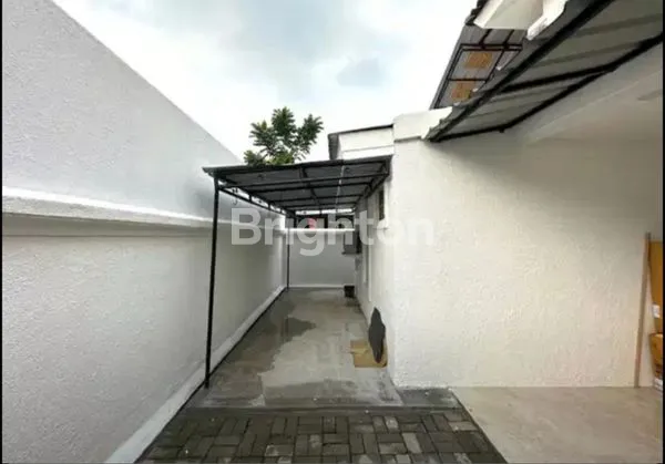 image RUMAH SEWA TAHUNAN SIAP HUNI MEDITERANIA1 SENTUL CITY (8)