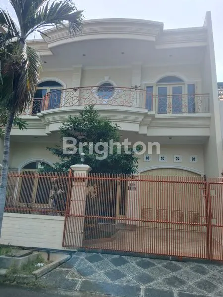 DI JUAL / DI SEWA RUMAH 2 LANTAI SIAP HUNI DI PERMATA BUANA - JAKARTA BARAT