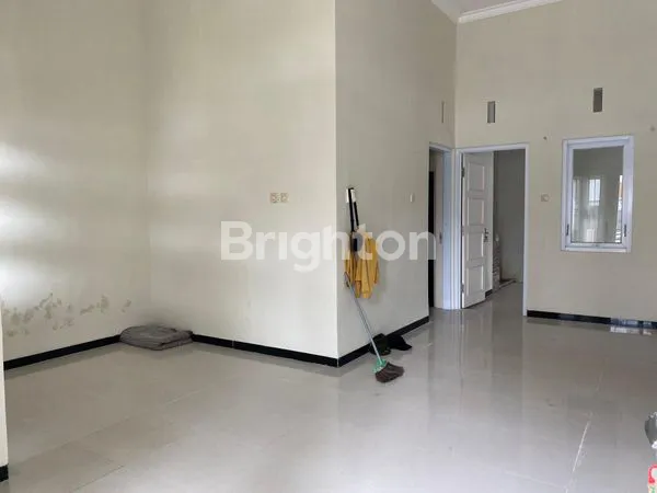 image DIJUAL RUMAH SIAP HUNI  (7)