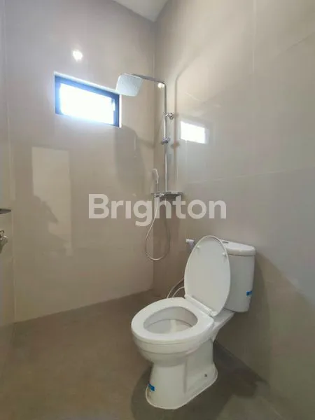 image RUMAH BARU – MODERN & SIAP HUNI DI GR.1 BINTARO (5)
