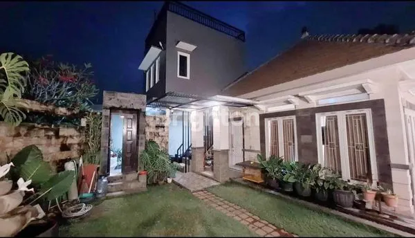 RUMAH PRIBADI NYAMAN LUAS DI AREA MUMBUL, NUSA DUA