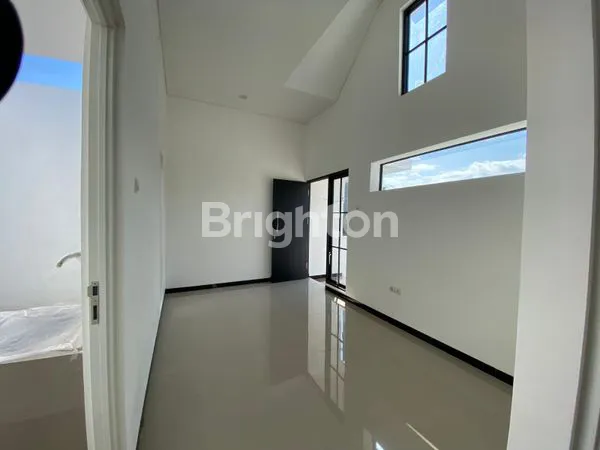 image RUMAH MODERN MINIMALIS DI GADANG KOTA MALANG (6)