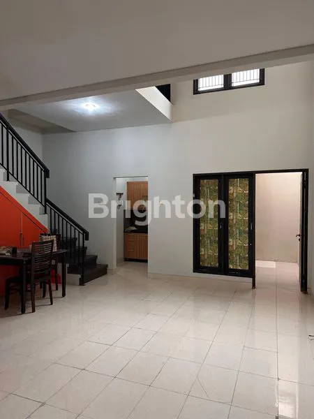 image RUMAH MEWAH DI RAFFLES HILL CIBUBUR – SIAP HUNI DEKAT LRT & TRANS STUDIO MALL (3)